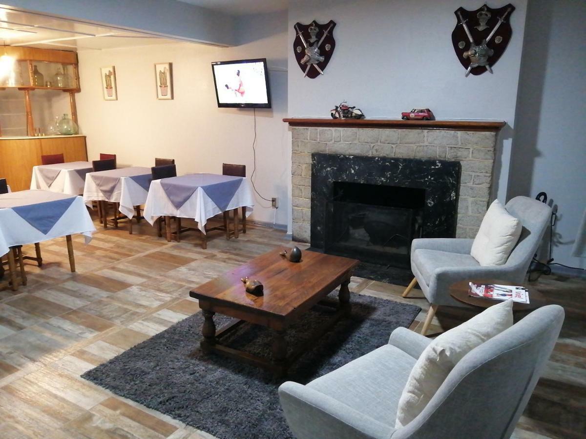 Hotel Sevilla 特木科 外观 照片