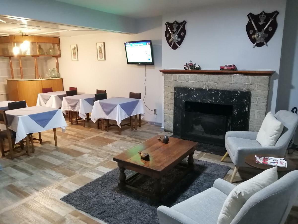 Hotel Sevilla 特木科 外观 照片